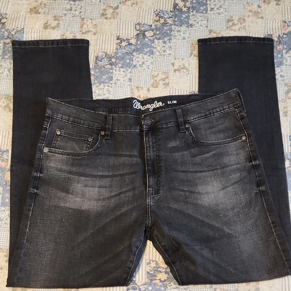 Wrangler Men's Slim Fit Black Jeans